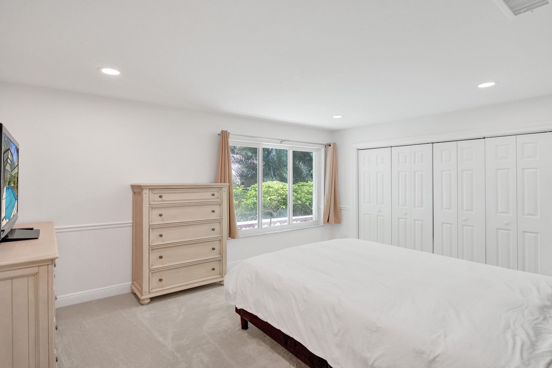 2401 NW 39th Street, Boca Raton, FL 33431 Photo