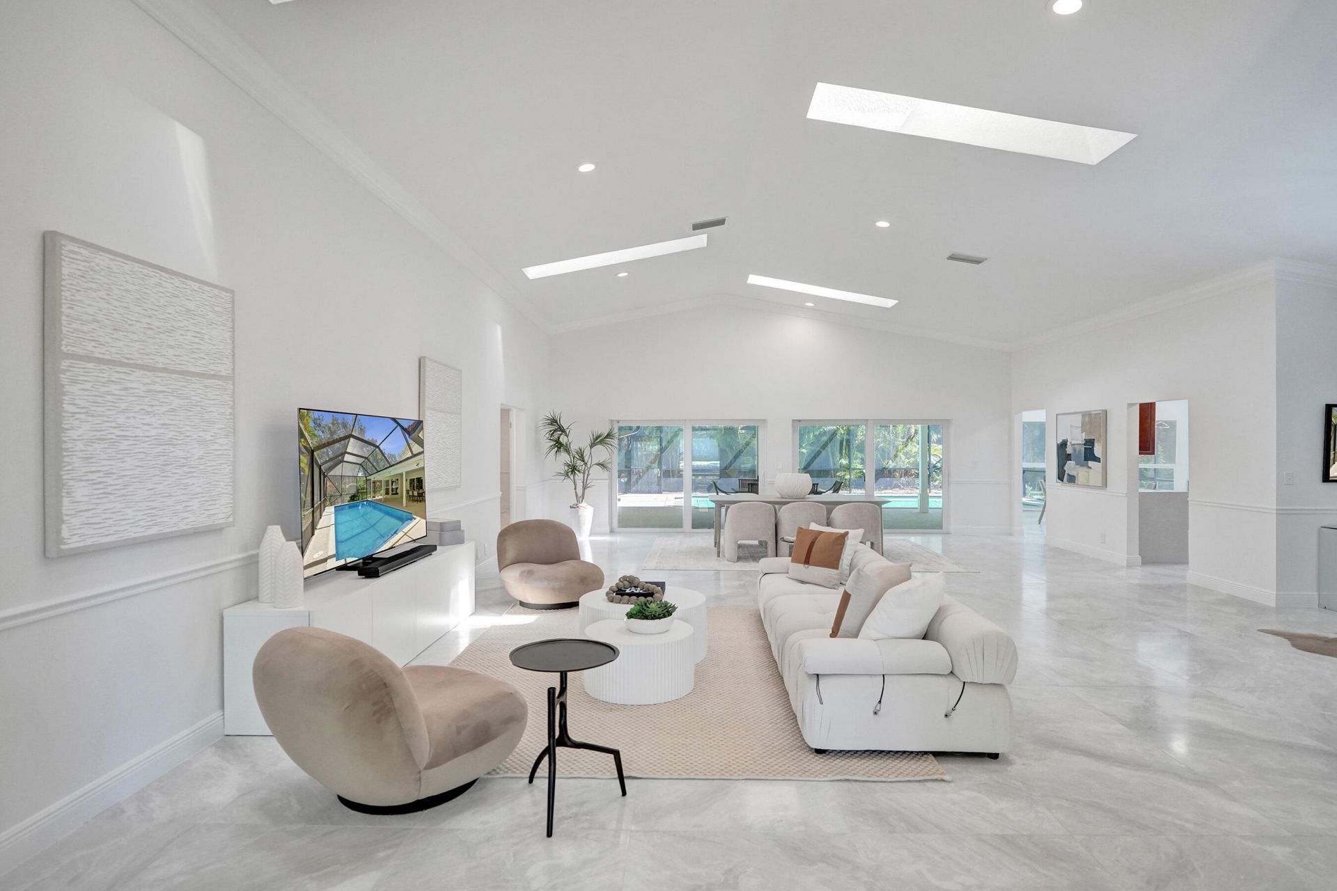 2401 NW 39th Street, Boca Raton, FL 33431 Photo
