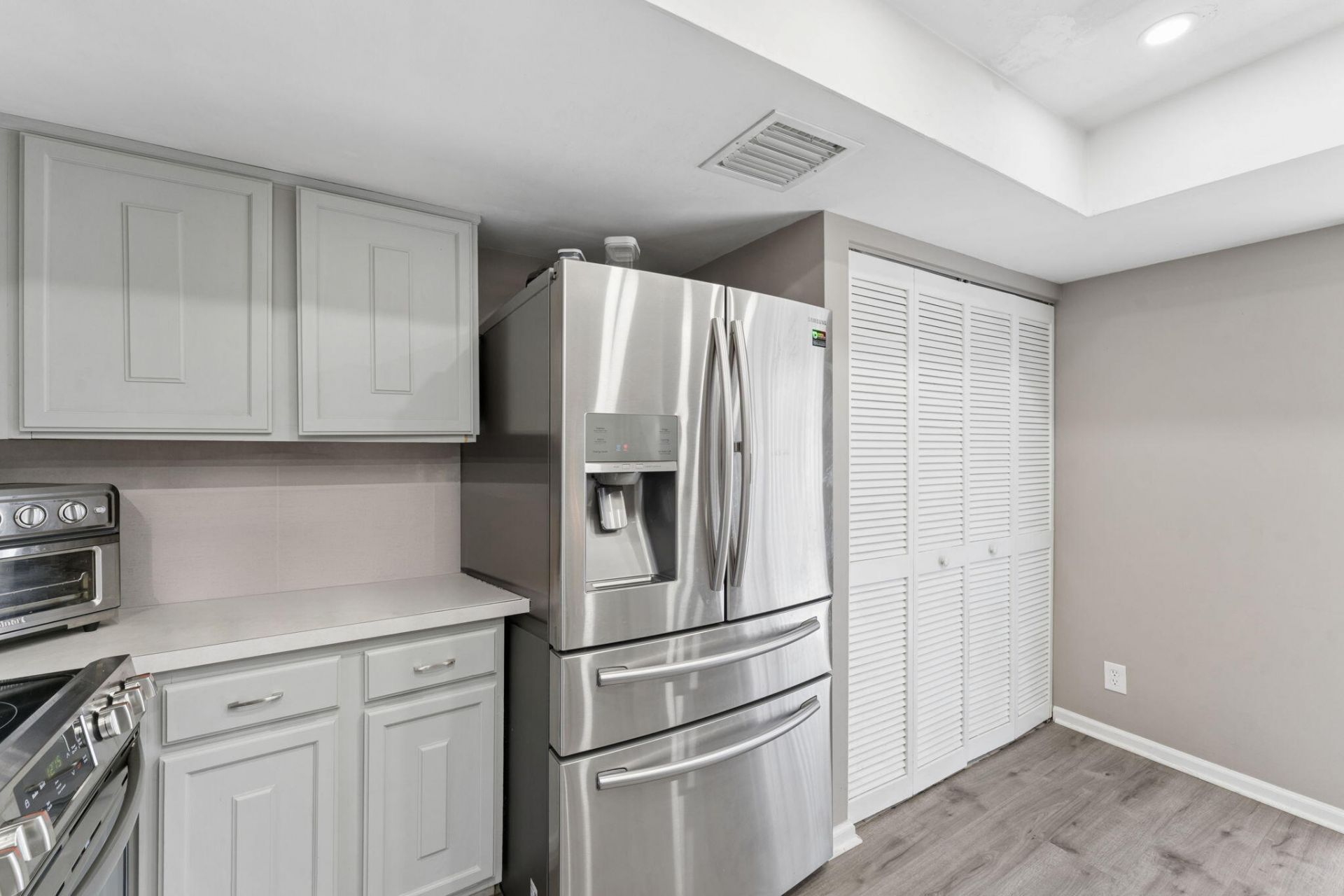 1425 Oxford Lane, Boynton Beach, FL 33426 Photo