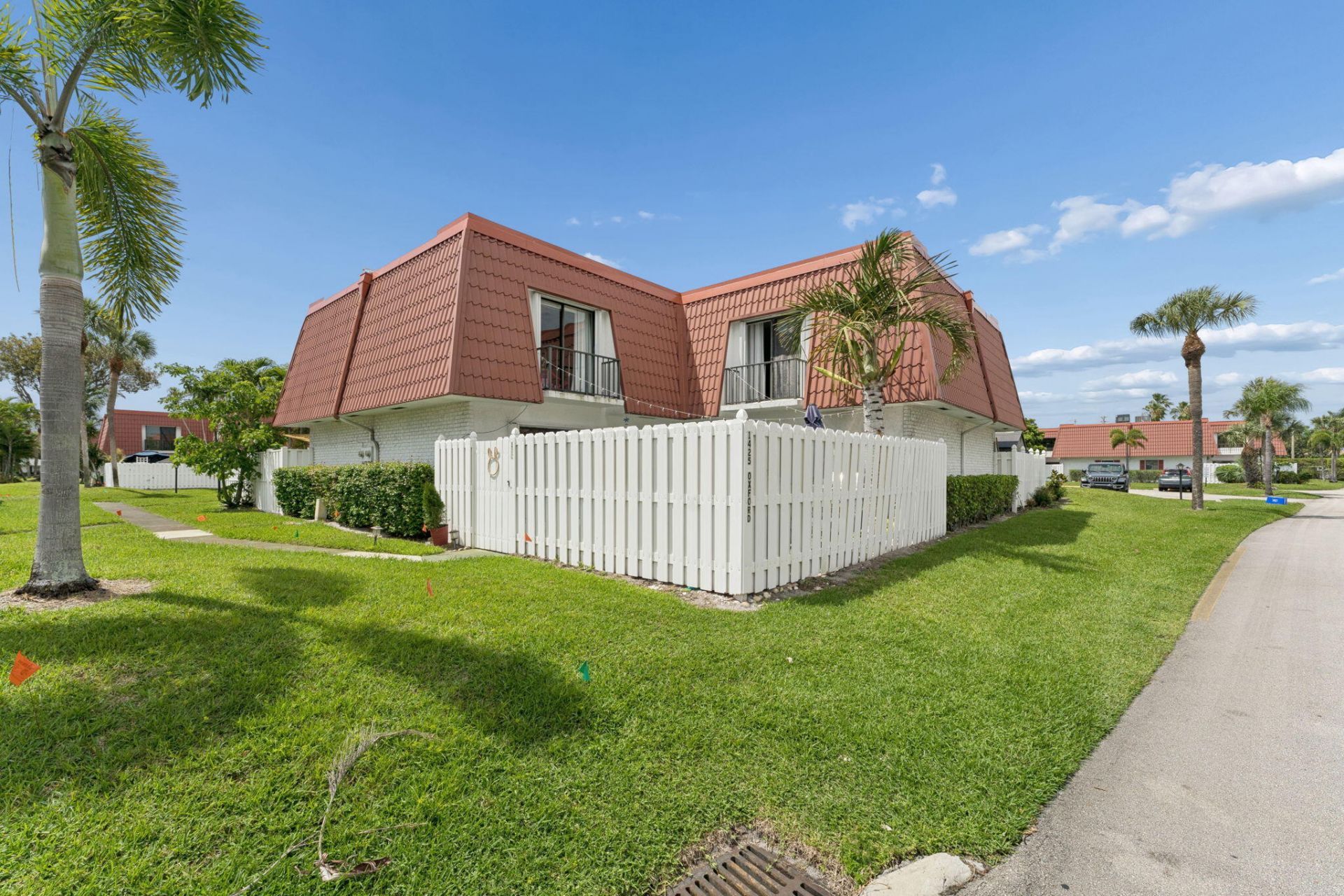1425 Oxford Lane, Boynton Beach, FL 33426 Photo