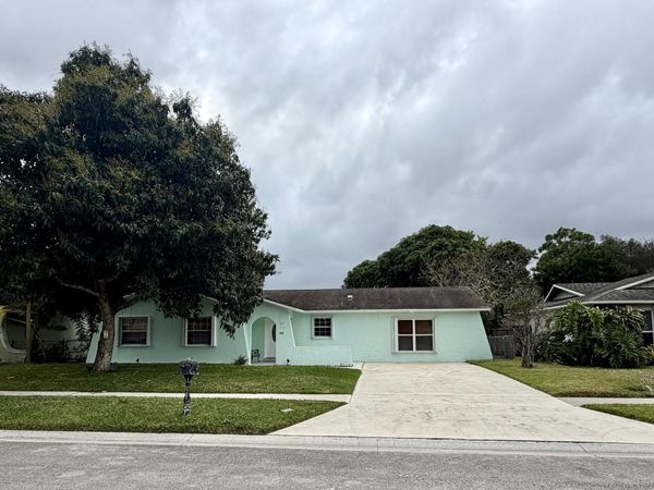 1045 Cameo Circle, West Palm Beach, FL 33417