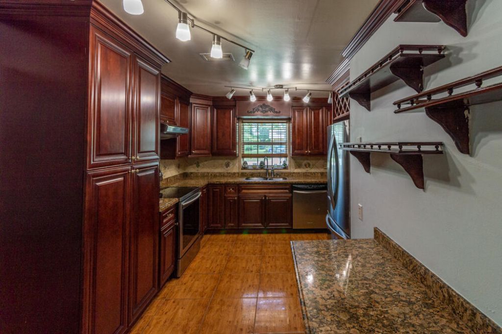 1045 Cameo Circle, West Palm Beach, FL 33417 Photo