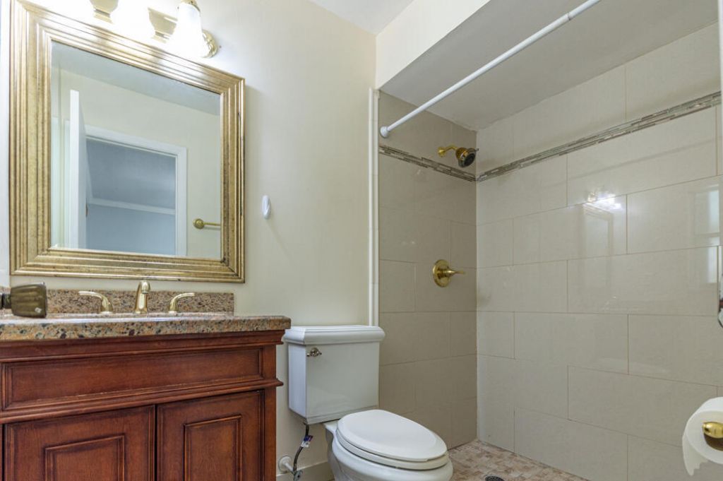 1045 Cameo Circle, West Palm Beach, FL 33417 Photo