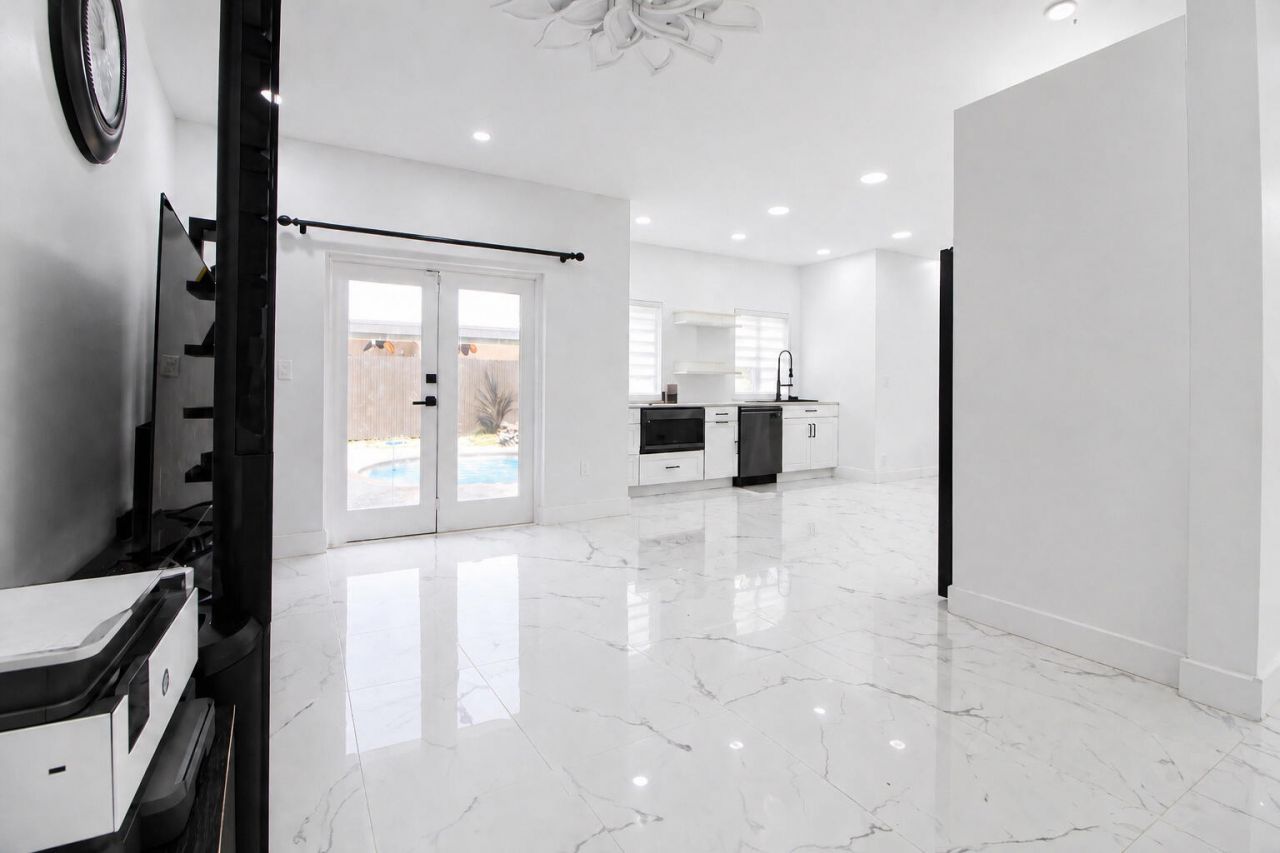 14455 SW 158th Path, Miami, FL 33196 Photo