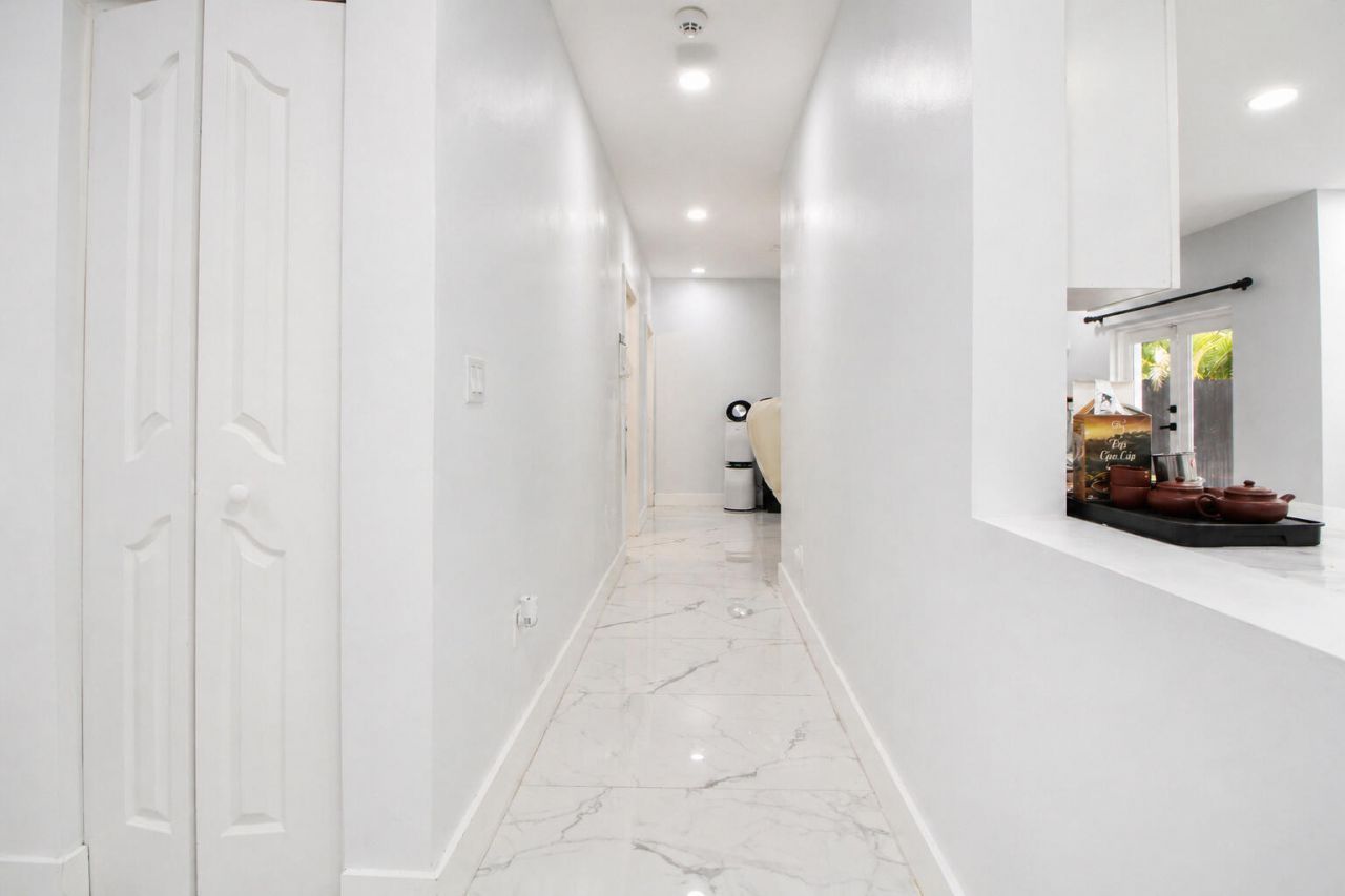 14455 SW 158th Path, Miami, FL 33196 Photo