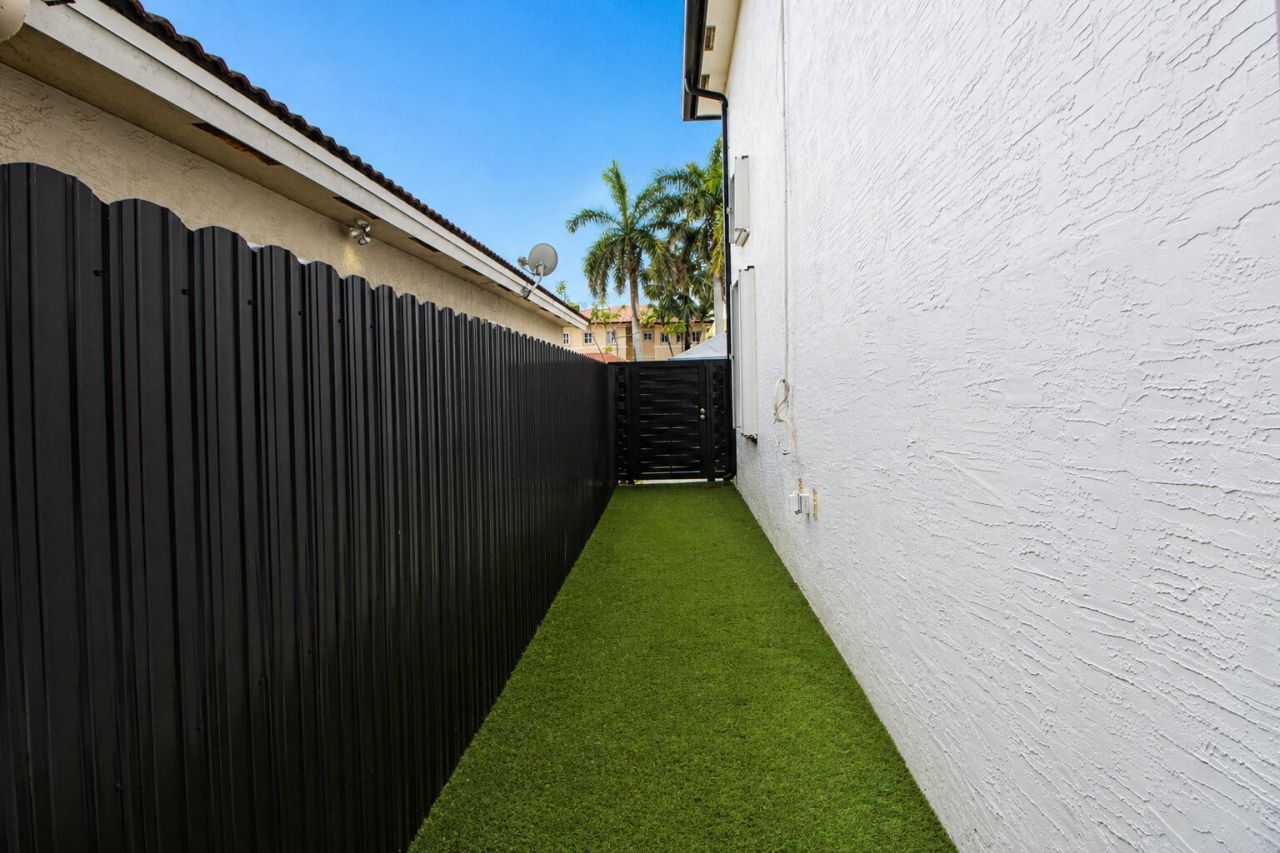 14455 SW 158th Path, Miami, FL 33196 Photo