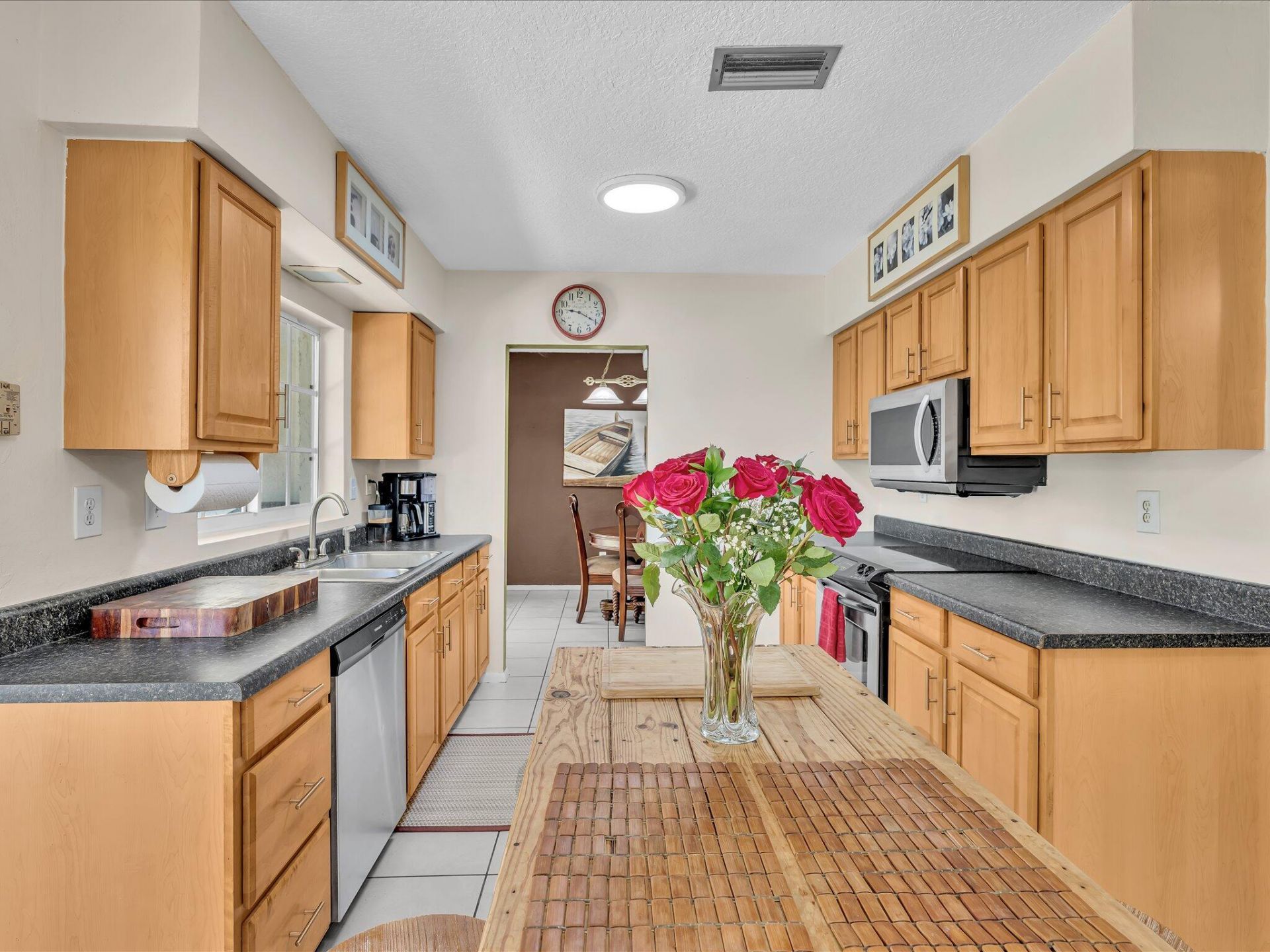 9603 NW 73rd Street, Tamarac, FL 33321 Photo