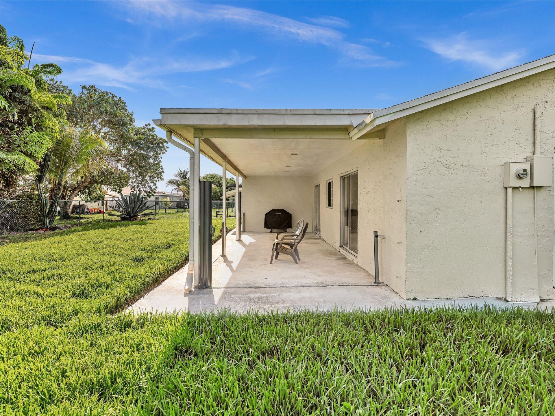 9603 NW 73rd Street, Tamarac, FL 33321 Photo