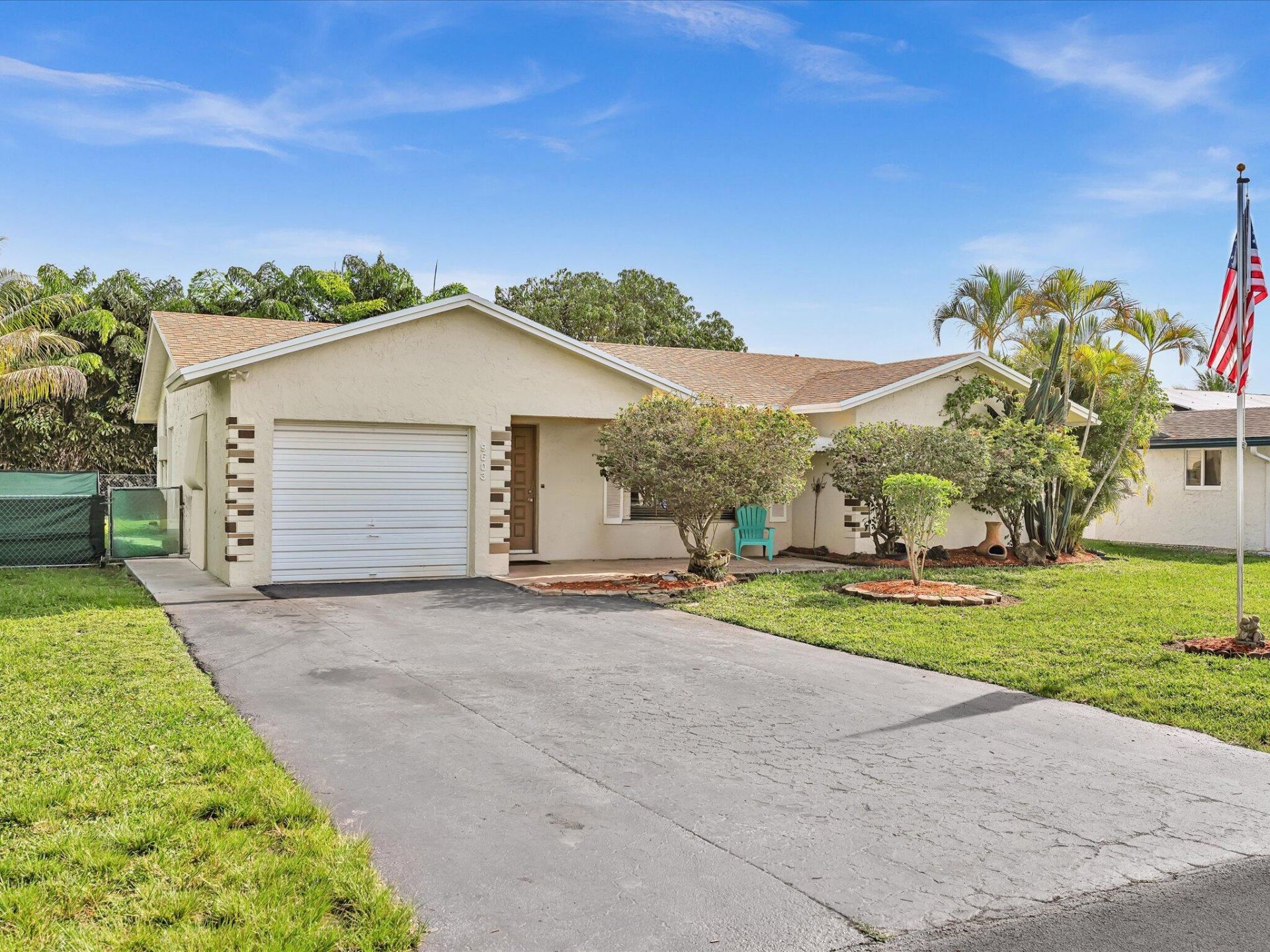 9603 NW 73rd Street, Tamarac, FL 33321 Photo