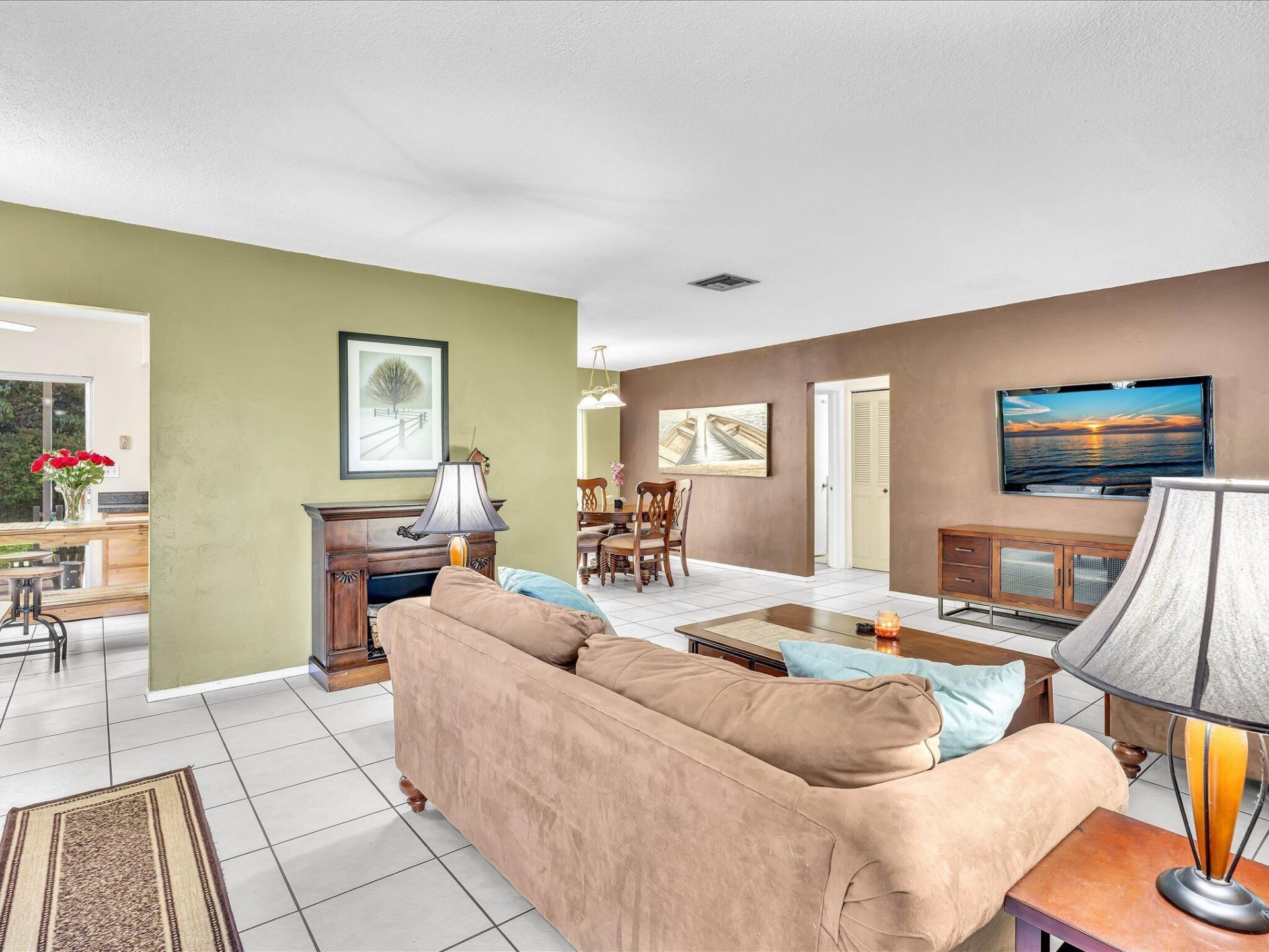 9603 NW 73rd Street, Tamarac, FL 33321 Photo