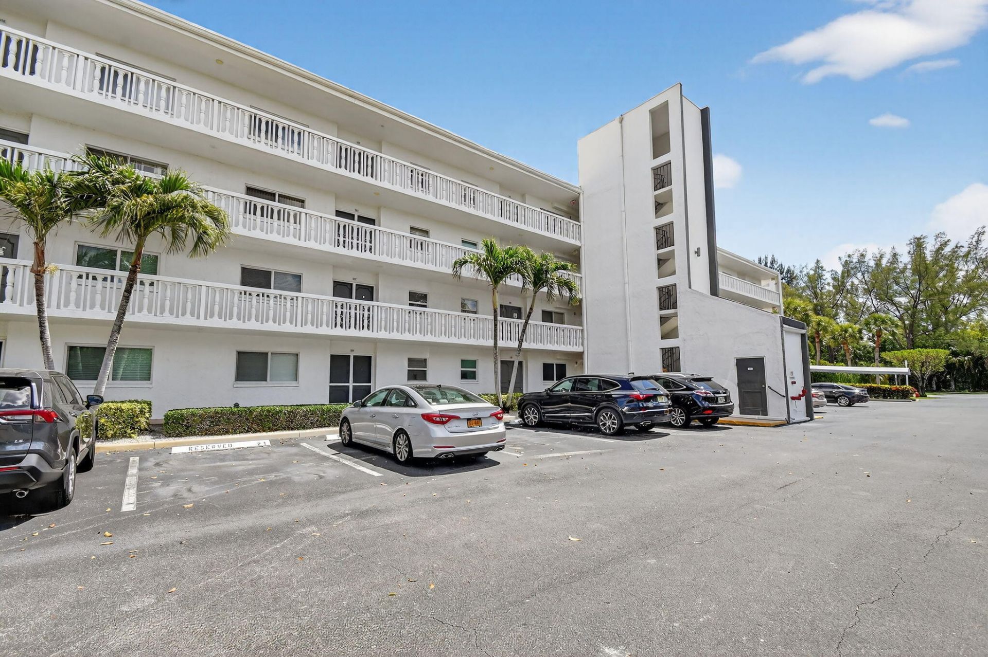 3326 Arcara Way, Unit 307, Greenacres, FL 33467 Photo