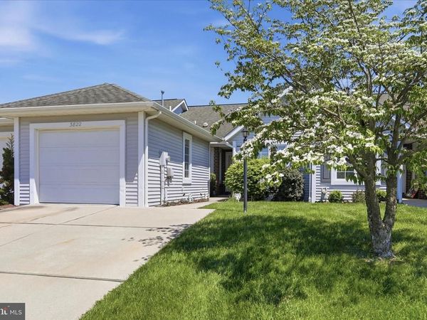 3822 FARMSTEAD DRIVE, FAYETTEVILLE, PA 17222