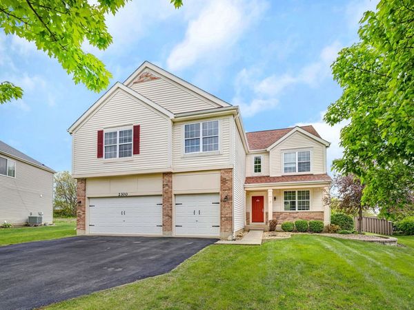2300 Claridge Drive, Joliet, IL 60431