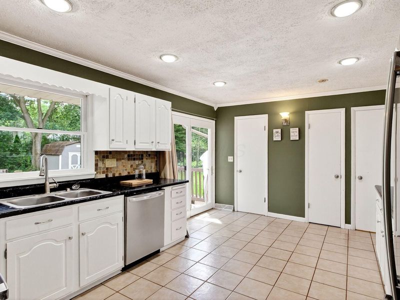 366 Hickory Drive, Marysville, OH 43040 Photo 14