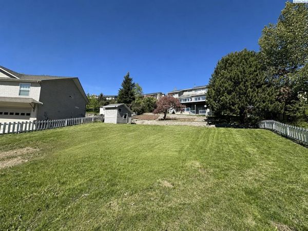 TBD SW Crithfield Ct, Pullman, WA 99163
