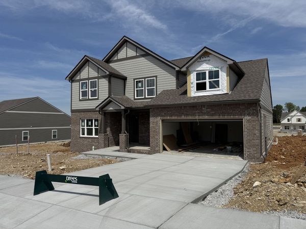 1933 Hildebrand Lane , Columbia, TN 38401