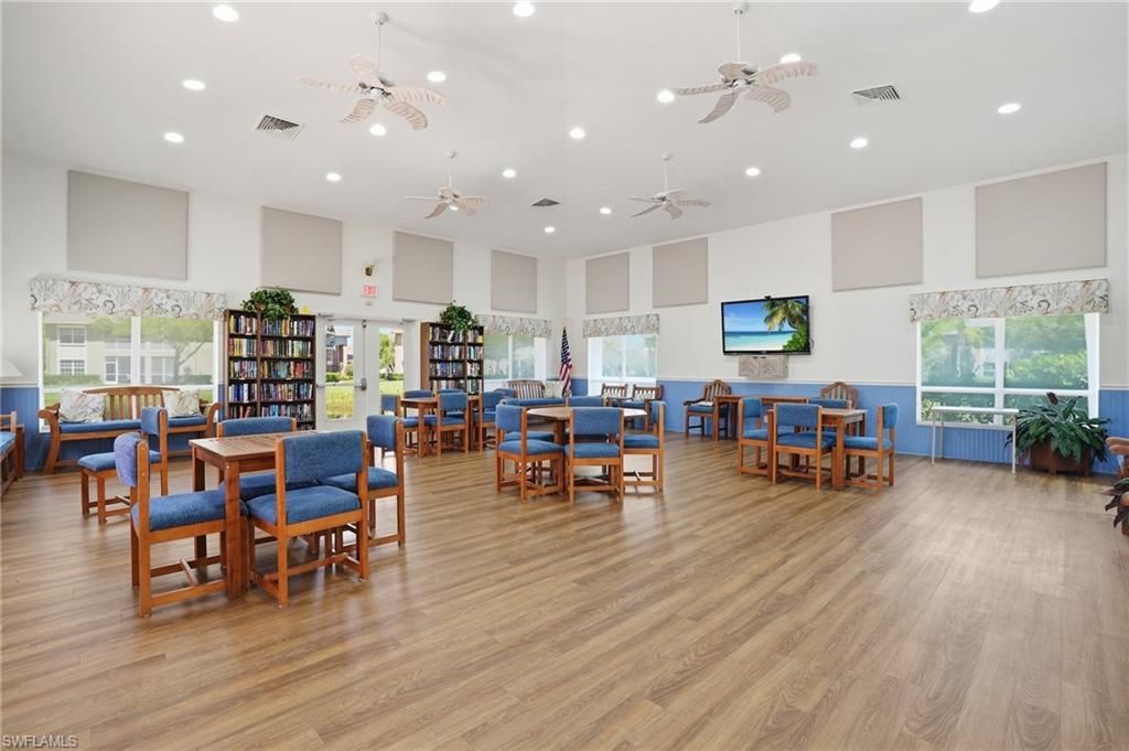 14570 Daffodil Dr, Unit 803, Fort Myers, FL 33919 Photo