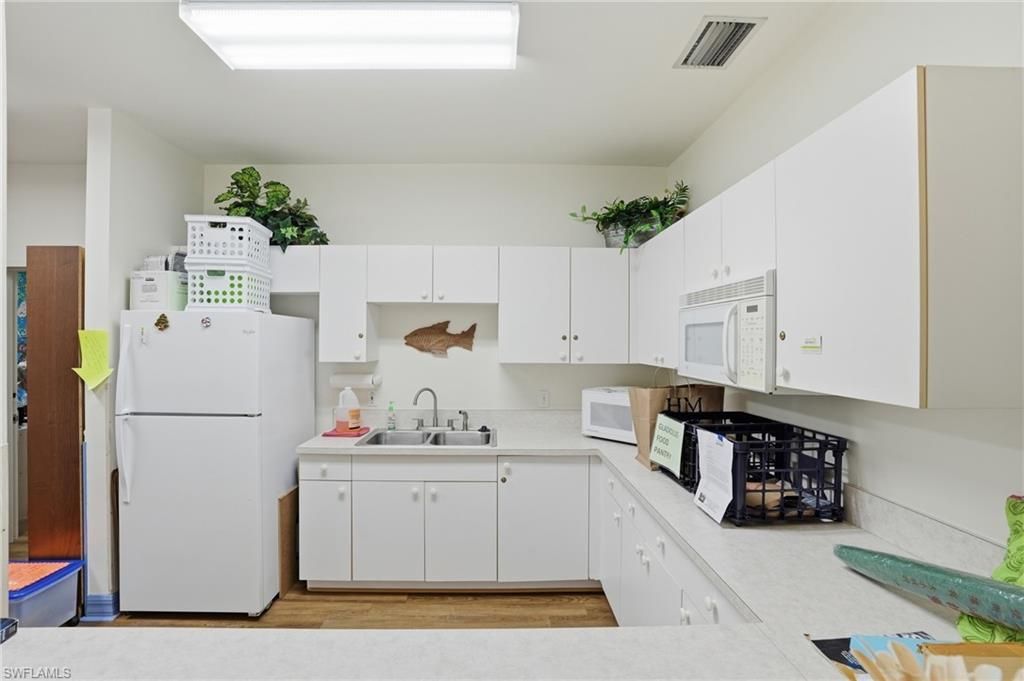 14570 Daffodil Dr, Unit 803, Fort Myers, FL 33919 Photo