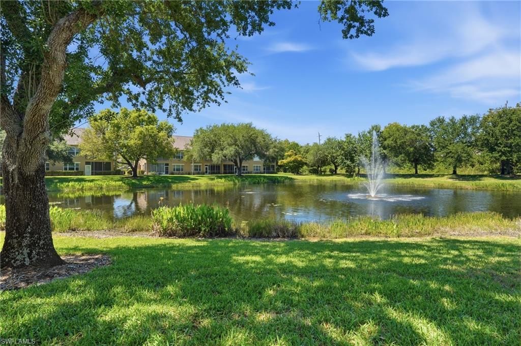 14570 Daffodil Dr, Unit 803, Fort Myers, FL 33919 Photo