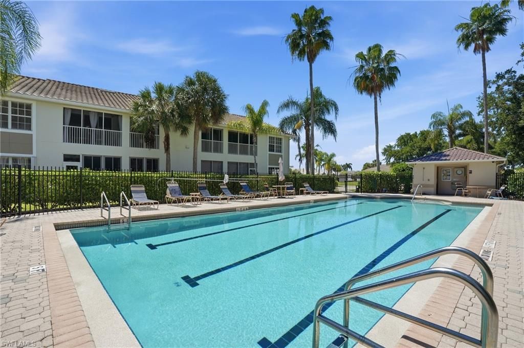 14570 Daffodil Dr, Unit 803, Fort Myers, FL 33919 Photo