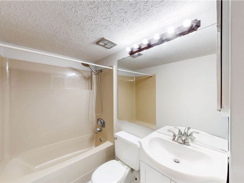469 W Streetsboro Street, Unit C, Hudson, OH 44236 Photo 16