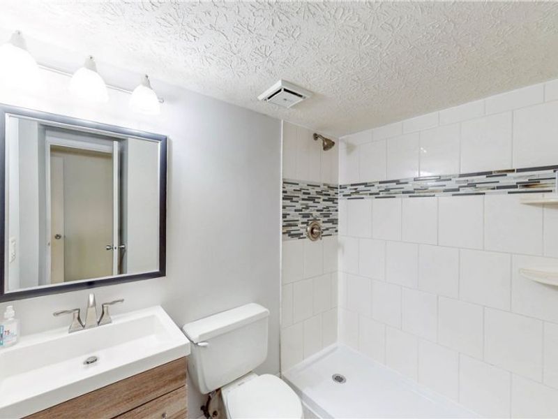 469 W Streetsboro Street, Unit C, Hudson, OH 44236 Photo 21