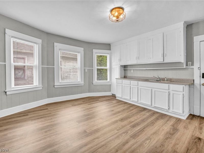 6808 Lansing Avenue, Cleveland, OH 44105 Photo 24