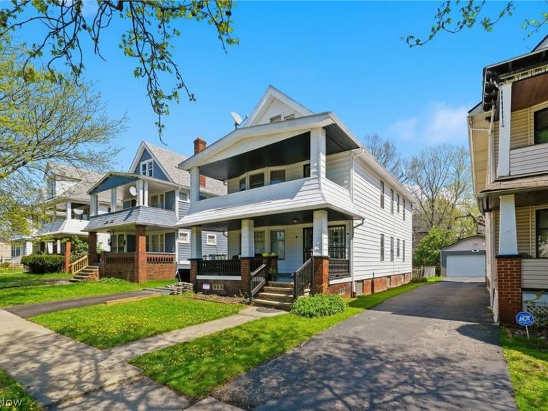 829 Helmsdale Road, Cleveland Heights, OH 44112 Photo 26