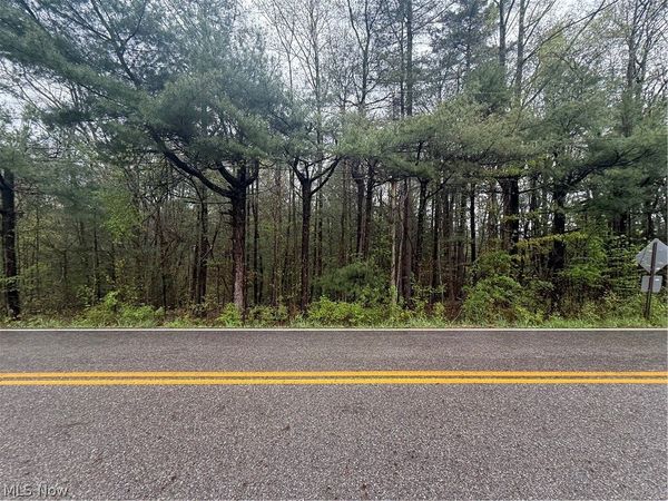 Stewart Road , Poland, OH 44436