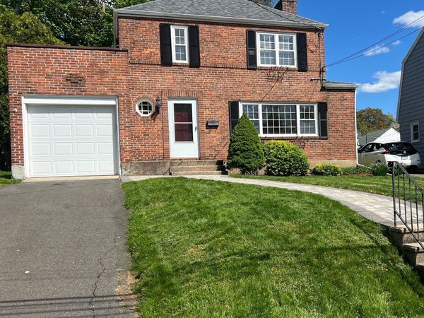 110 Ballard, West Hartford, CT 06119