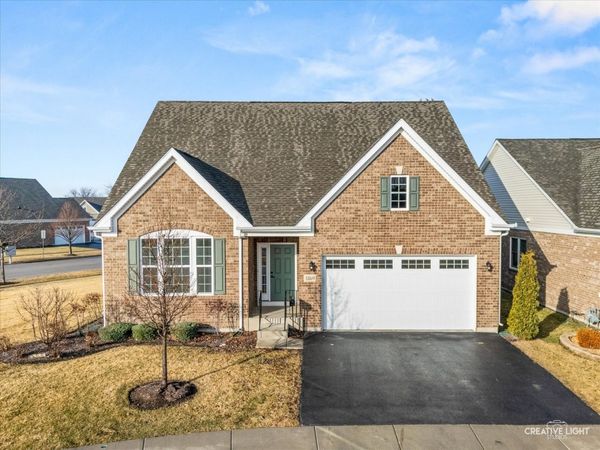 1869 Glenlake Court , New Lenox, IL 60451