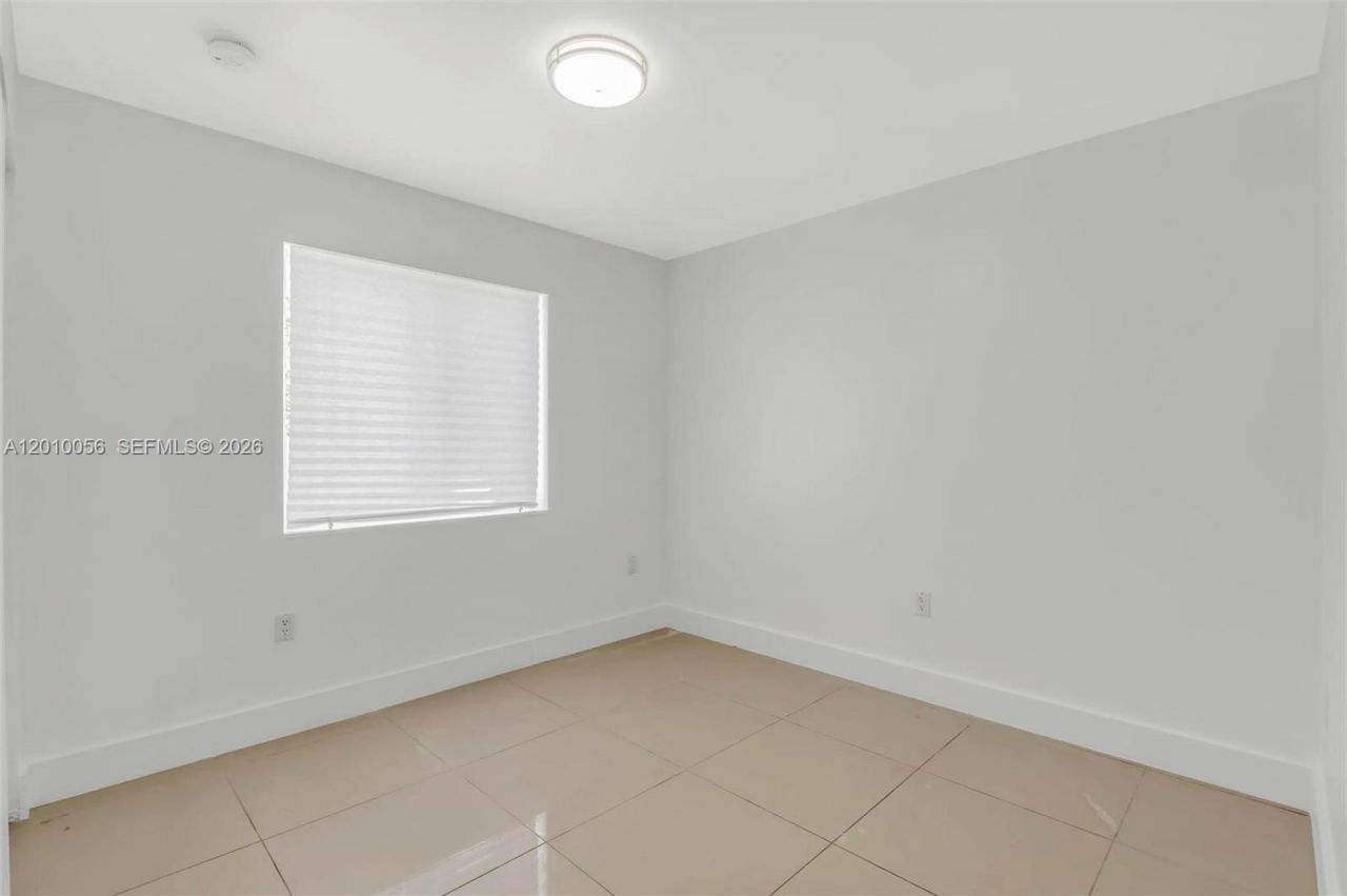 1180 NW 67th St , Unit 1, Miami, FL 33150 Photo
