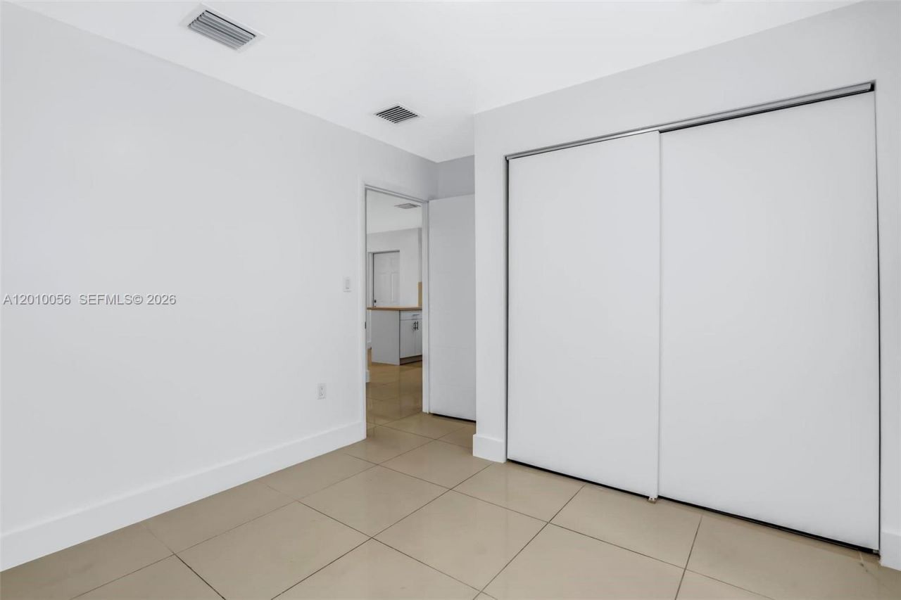 1180 NW 67th St , Unit 1, Miami, FL 33150 Photo