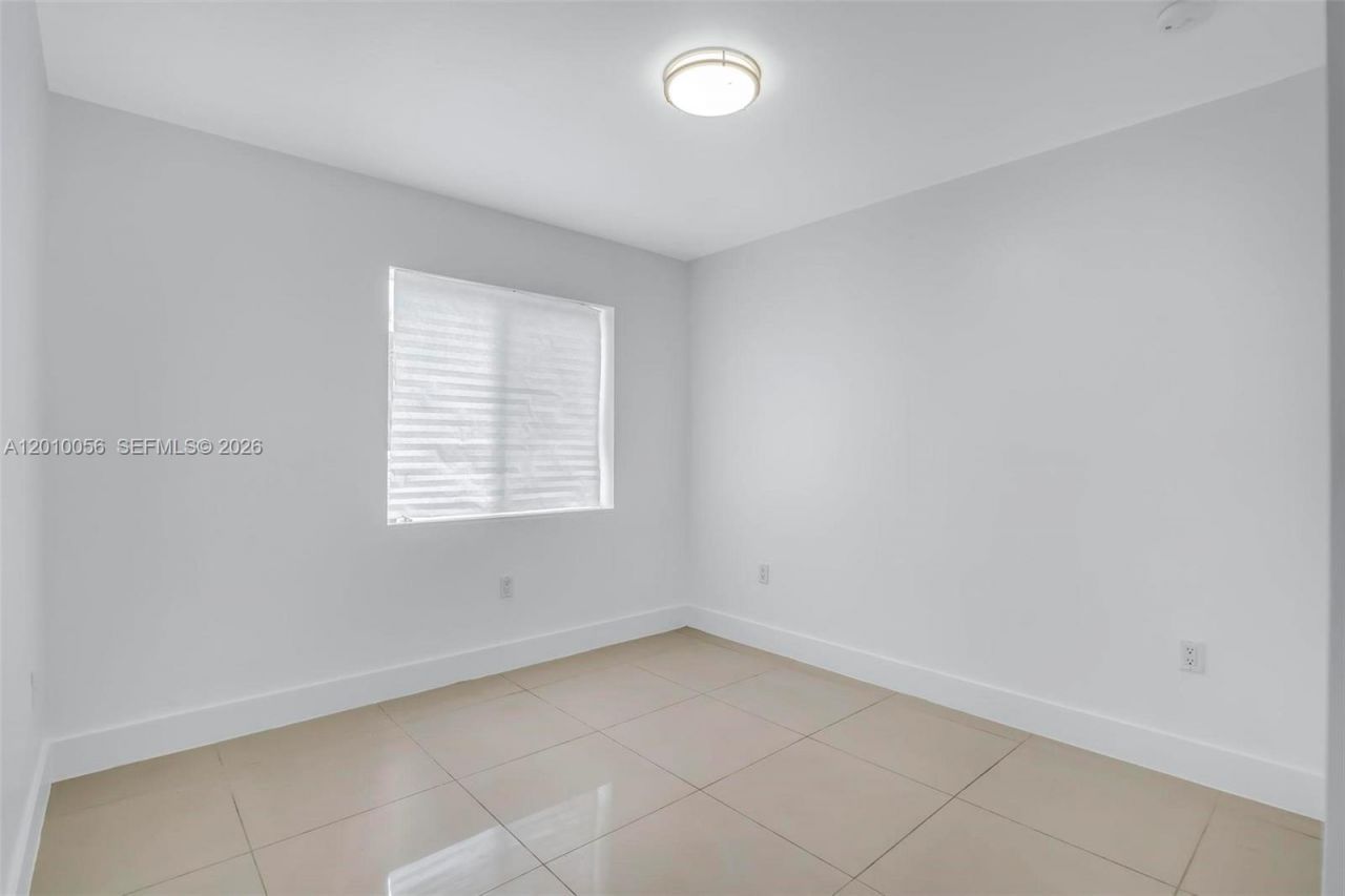1180 NW 67th St, Unit 1, Miami, FL 33150 Photo