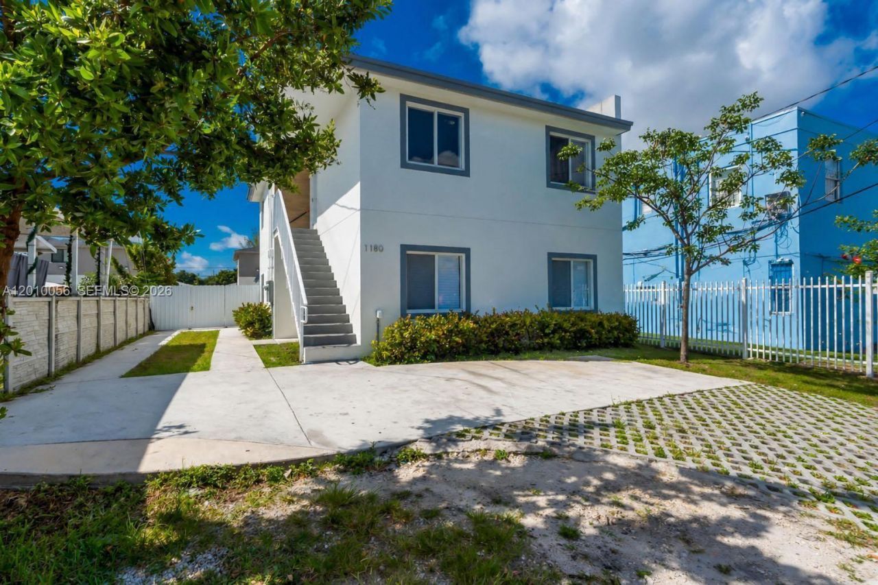 1180 NW 67th St , Unit 1, Miami, FL 33150 Photo