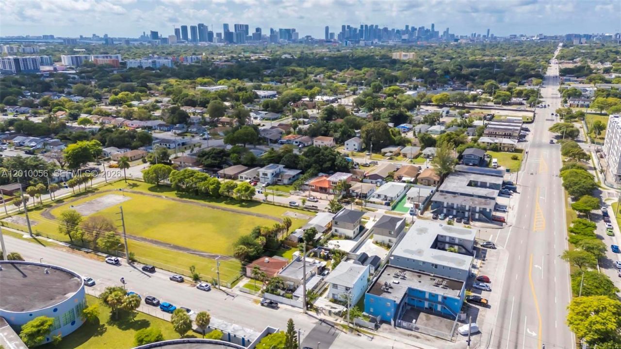 1180 NW 67th St , Unit 1, Miami, FL 33150 Photo