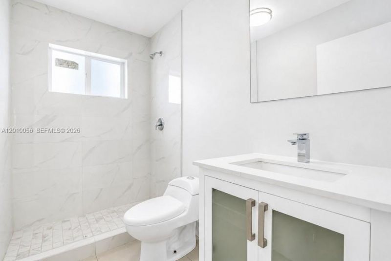 1180 NW 67th St, Unit 1, Miami, FL 33150 Photo
