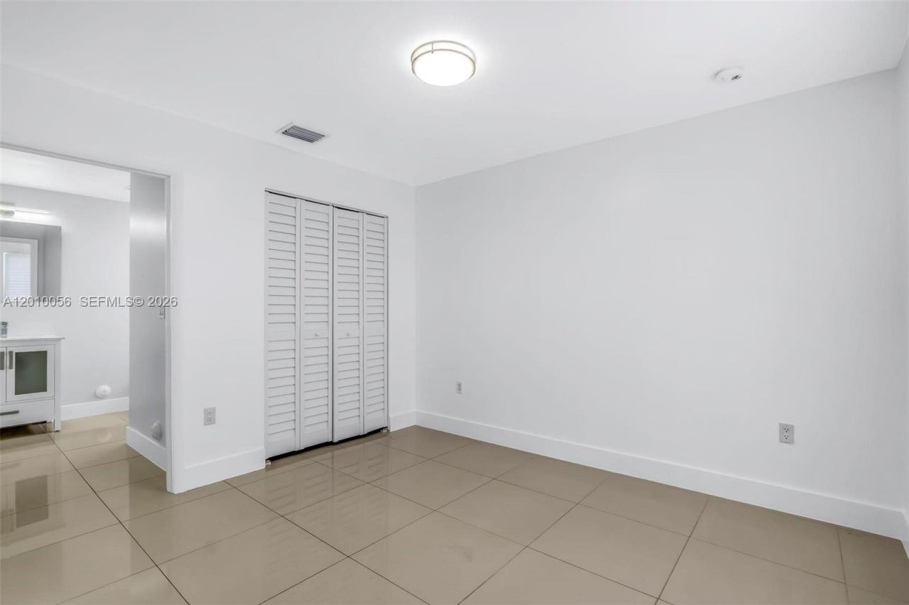 1180 NW 67th St, Unit 1, Miami, FL 33150 Photo