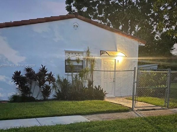1170 Plover Ave, Unit 1, Miami Springs, FL 33166