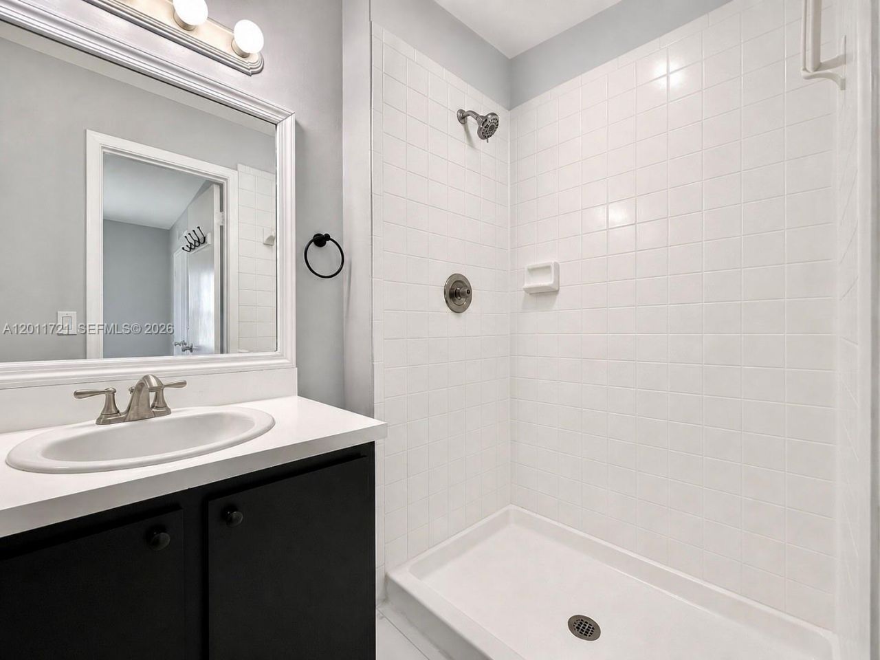 871 NE 207th Ter, Unit 4-202, Miami, FL 33179 Photo