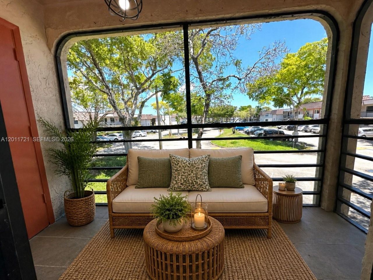 871 NE 207th Ter, Unit 4-202, Miami, FL 33179 Photo