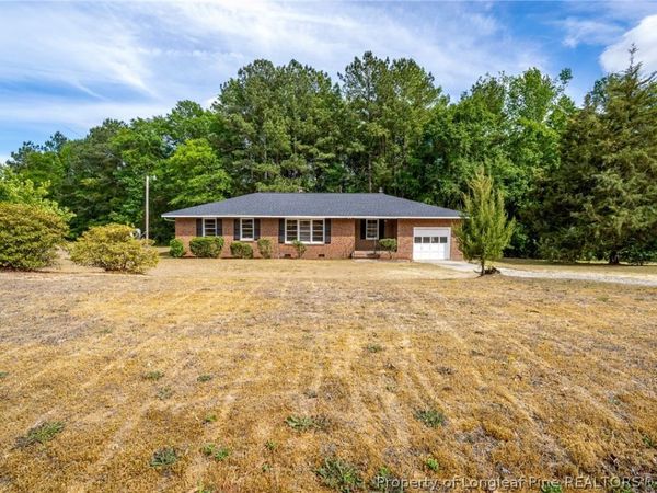7299 Laurenburg Road, Raeford, NC 28376