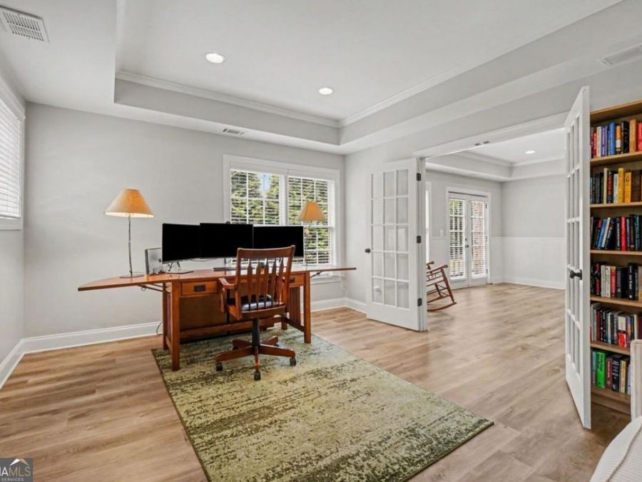 Property Image 33