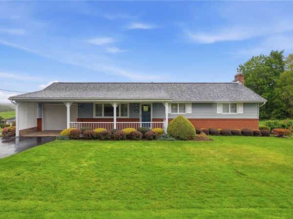 102 Kemper Rd , Butler, PA 16002
