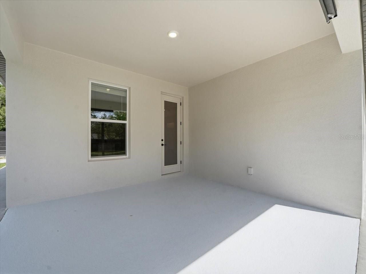 12326 Deep Creek Drive , Spring Hill, FL 34609 Photo