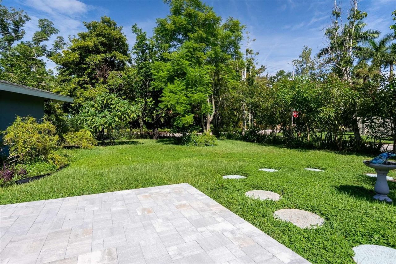 3140 Bay Shore Road , Sarasota, FL 34234 Photo