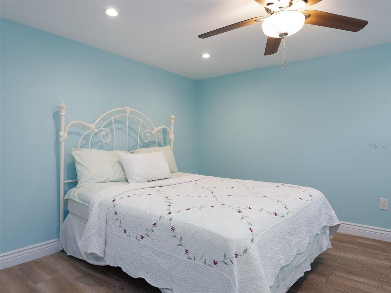 3140 Bay Shore Road , Sarasota, FL 34234 Photo