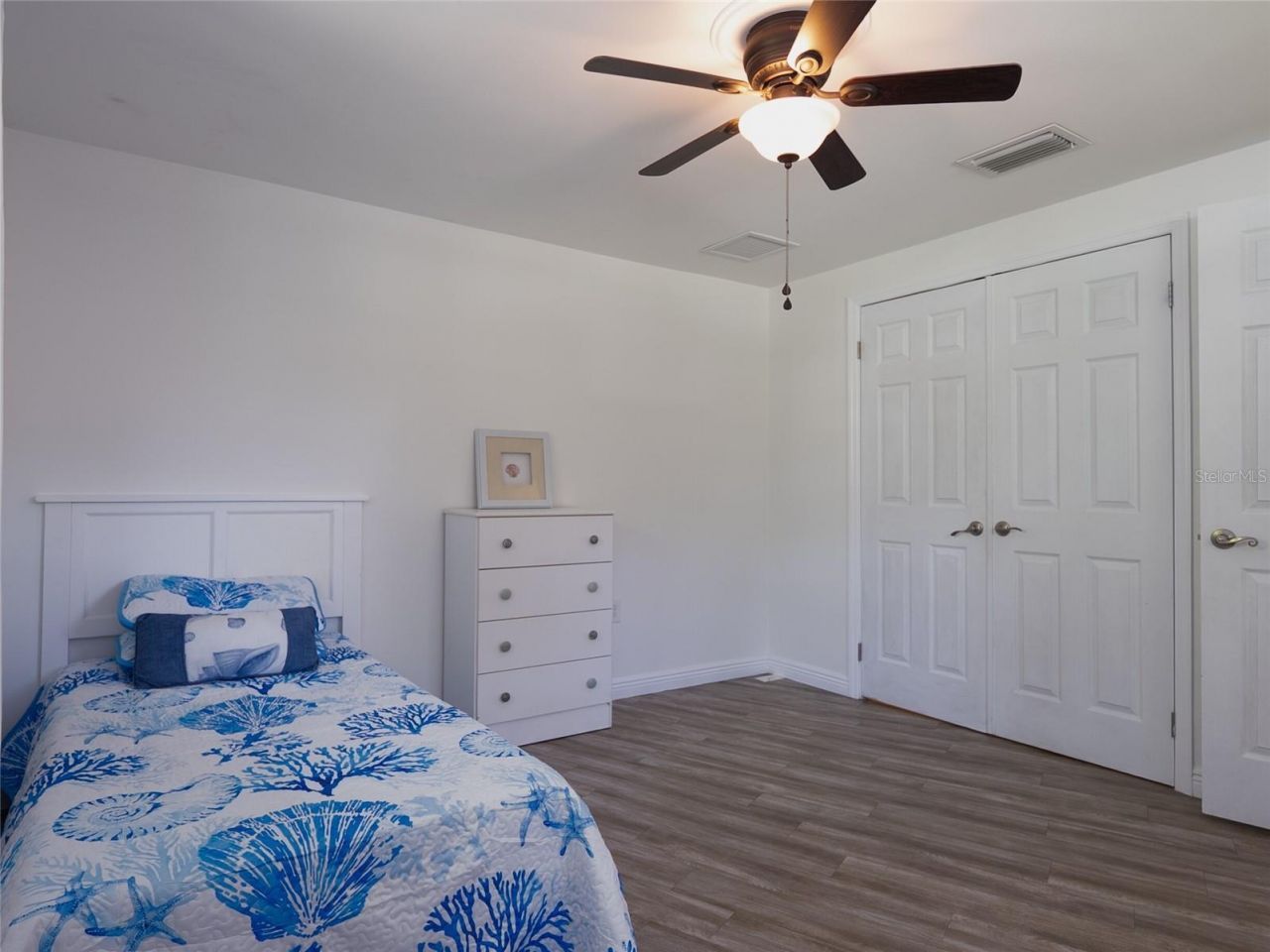 3140 Bay Shore Road , Sarasota, FL 34234 Photo