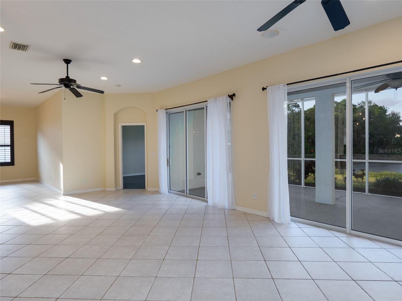 4103 61st Avenue E, Bradenton, FL 34203 Photo