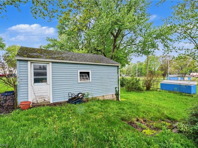 520 Sunset Drive , Hubbard, OH 44425 Photo 19